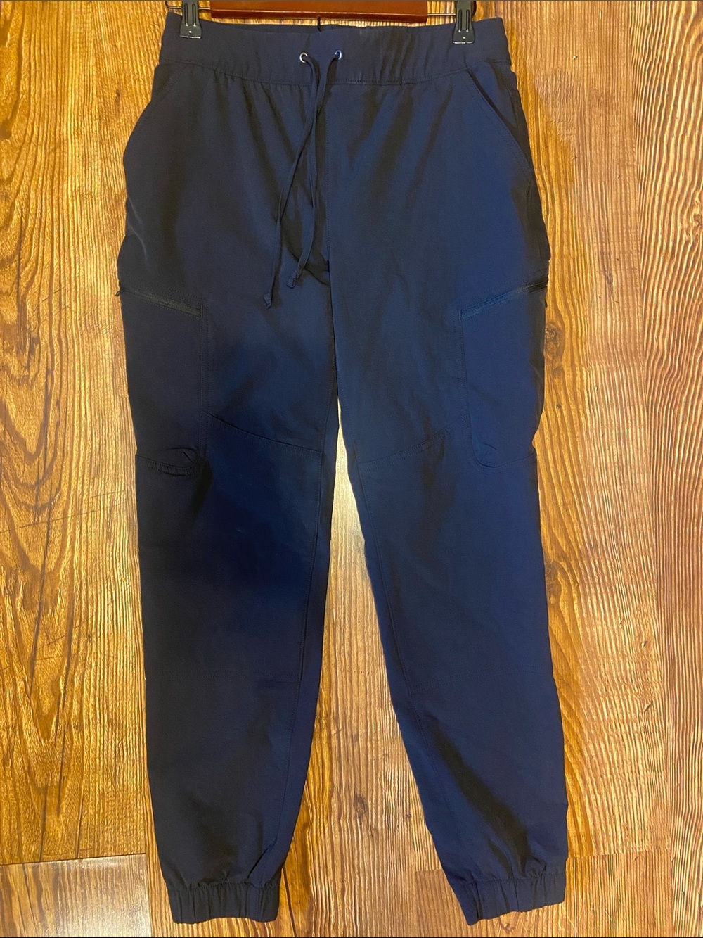 Duluth Trading Co Flexpedition Black Women’s Cargo Jogger Pants size 2 x 31